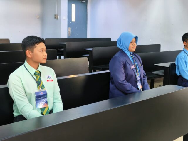 WhatsApp Image 2025-12-01 at 08.02.39