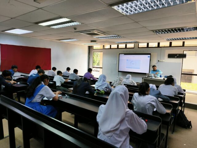 WhatsApp Image 2025-12-01 at 08.03.10